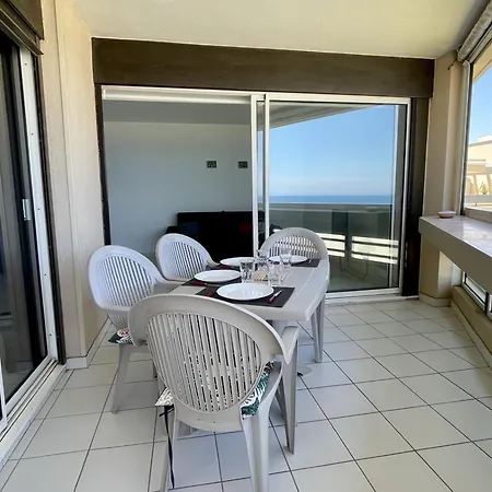 Apartment 2 Pieces Avec Piscine Et Parking, Acces Direct - Fr-1-748-27 Canet-en-Roussillon