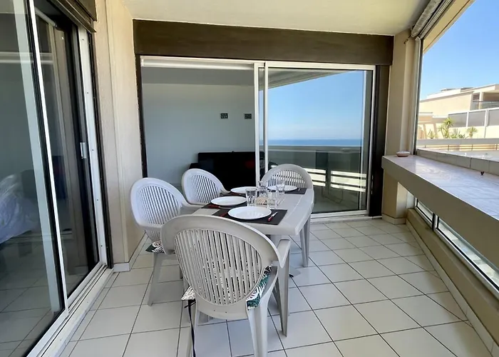Apartamento 2 Pieces Avec Piscine Et Parking, Acces Direct - Fr-1-748-27 Canet-en-Roussillon